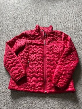 Mountain Hardwear Women's Red Quilted Insulated Jacket
